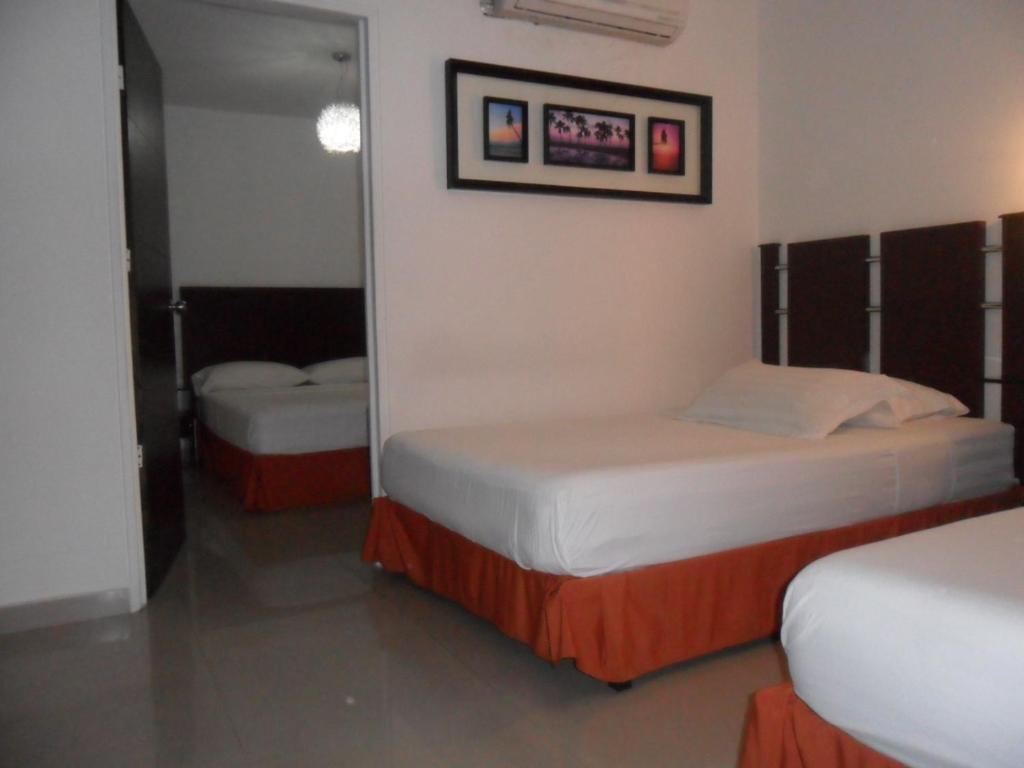 Hotel Calima Real ภายนอก รูปภาพ