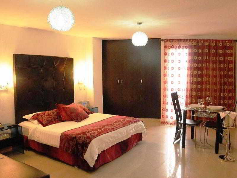 Hotel Calima Real ภายนอก รูปภาพ