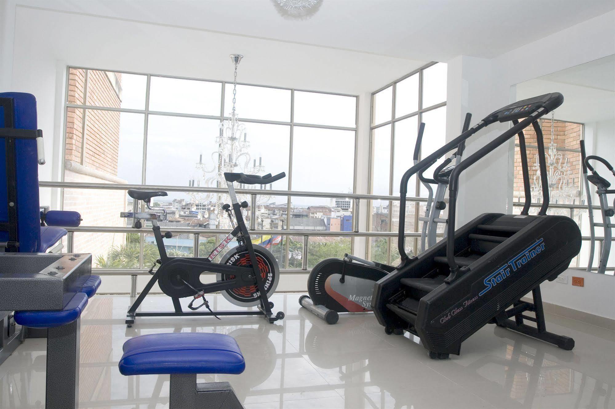 Hotel Calima Real ภายนอก รูปภาพ