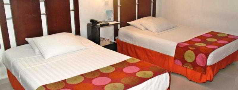 Hotel Calima Real ภายนอก รูปภาพ